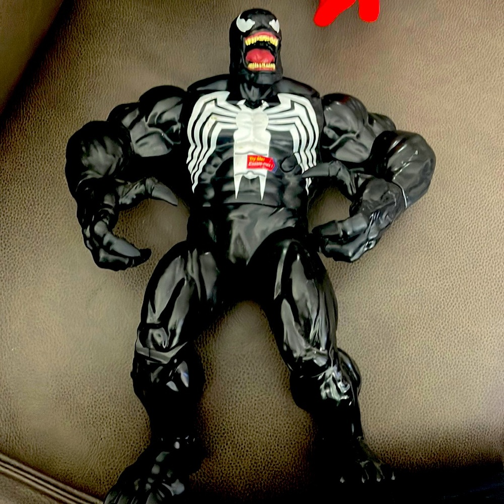 Large Venom  with sound,